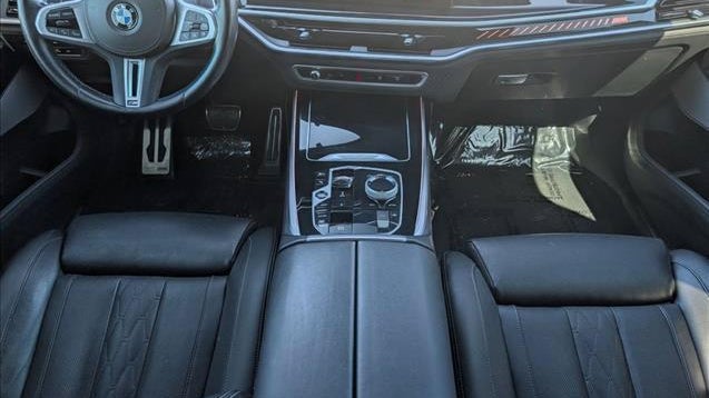 2024 BMW X7 M60i