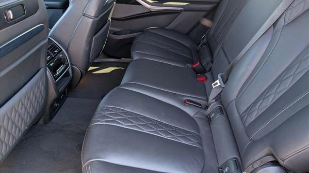 2024 BMW X7 M60i