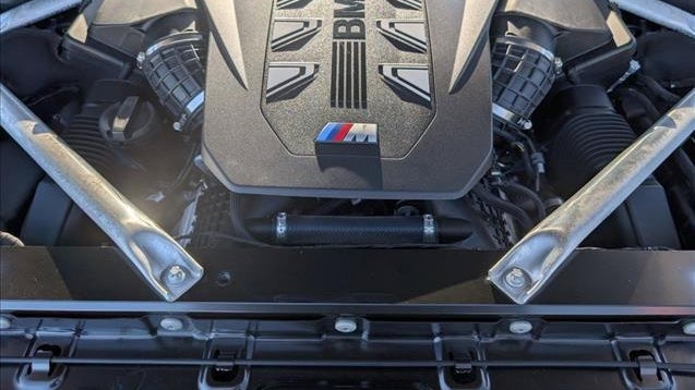 2024 BMW X7 M60i