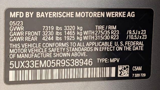 2024 BMW X7 M60i