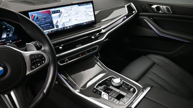2024 BMW X7 M60i