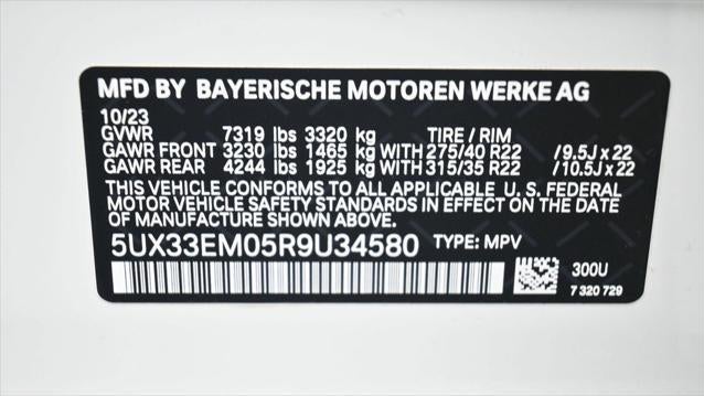 2024 BMW X7 M60i