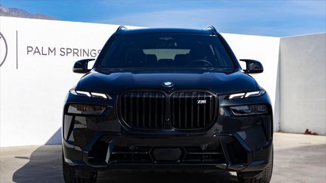 2025 BMW X7 M60i