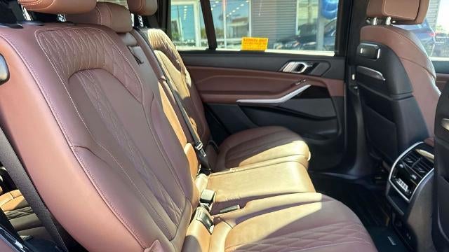 2024 BMW X7 M60i