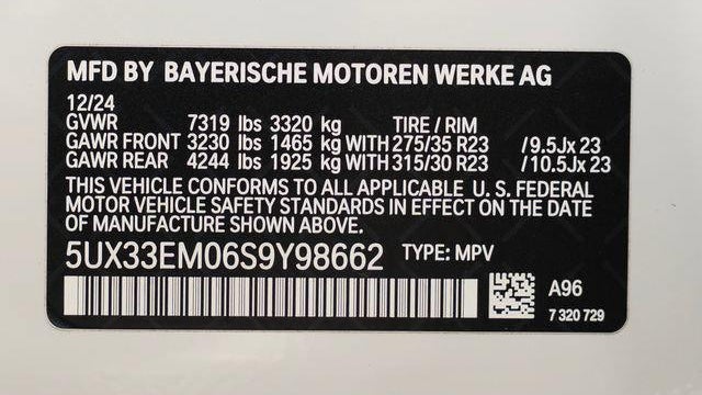 2025 BMW X7 M60i