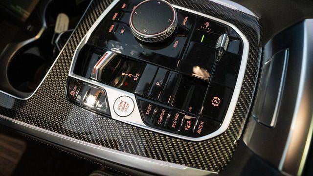 2026 BMW X7 M60i