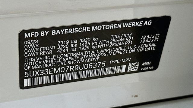 2024 BMW X7 M60i