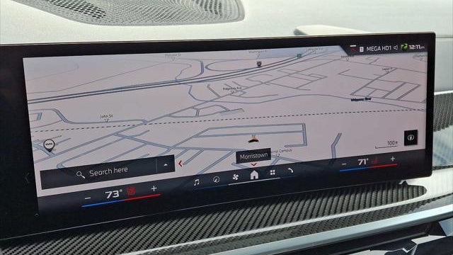 2025 BMW X7 M60i