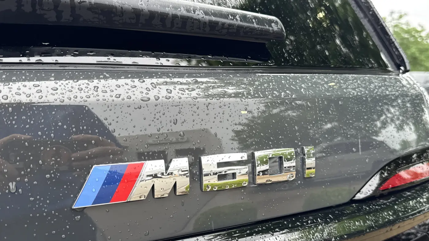 2027 BMW X7 M60i