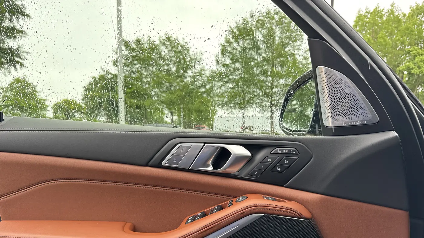 2027 BMW X7 M60i