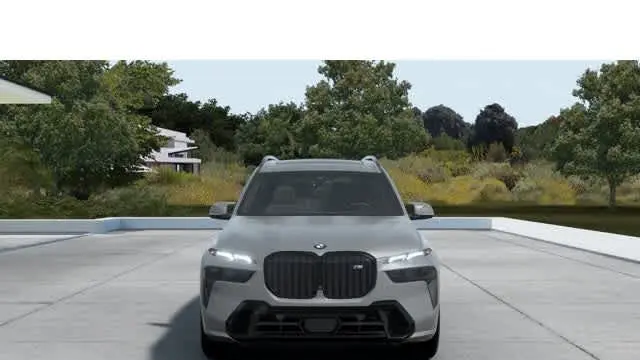 2027 BMW X7 M60i