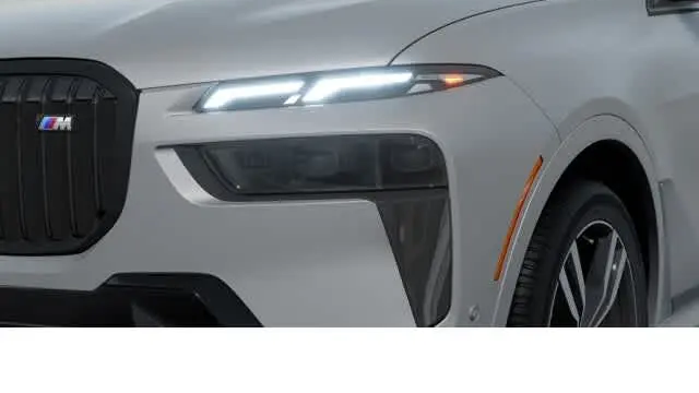 2027 BMW X7 M60i