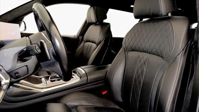 2024 BMW X7 M60i