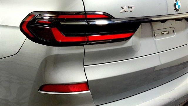 2024 BMW X7 M60i