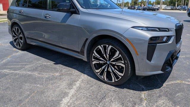 2024 BMW X7 M60i