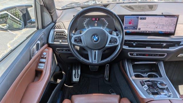 2024 BMW X7 M60i