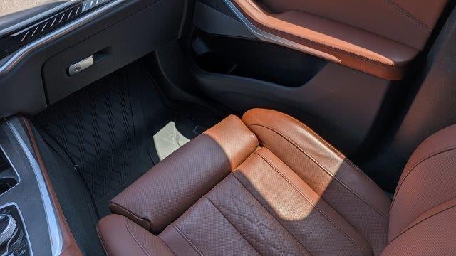 2024 BMW X7 M60i