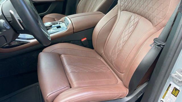 2024 BMW X7 M60i