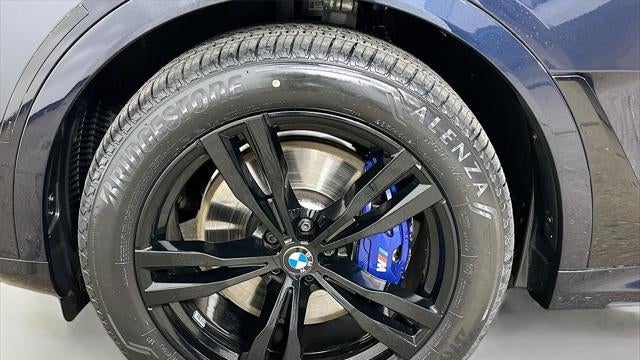 2024 BMW X7 M60i