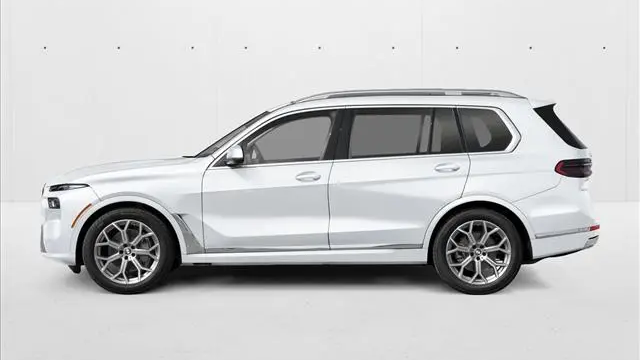 2027 BMW X7 M60i
