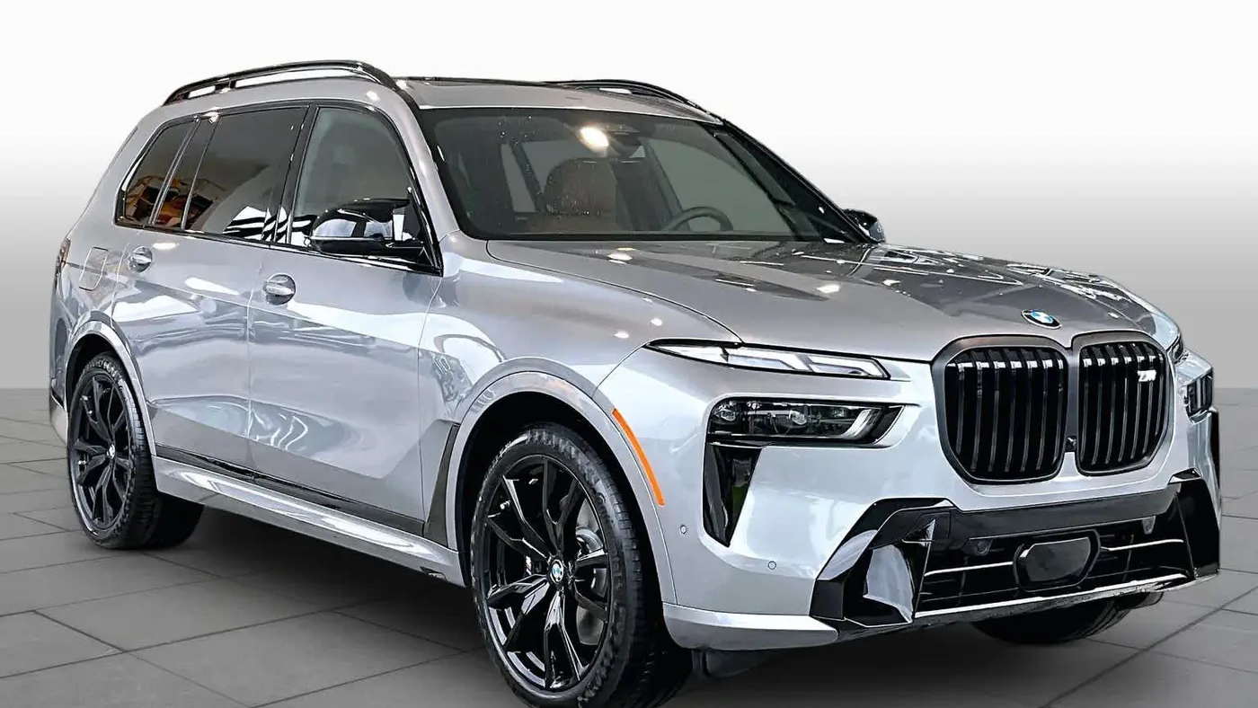 2027 BMW X7 M60i