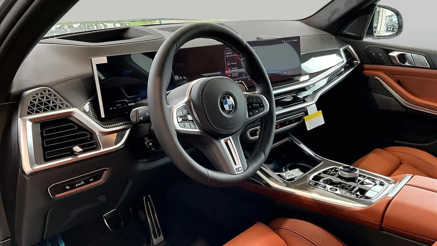 2027 BMW X7 M60i