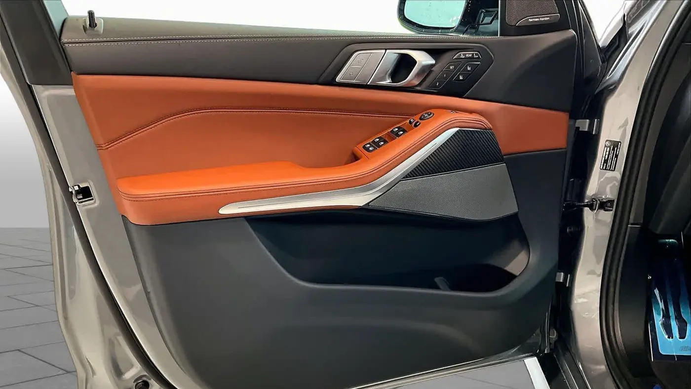 2027 BMW X7 M60i