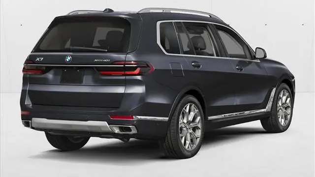 2027 BMW X7 M60i