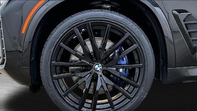 2024 BMW X5 M60i