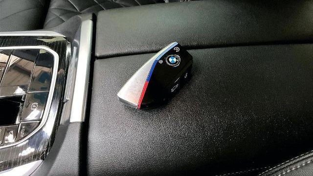 2024 BMW X5 M60i
