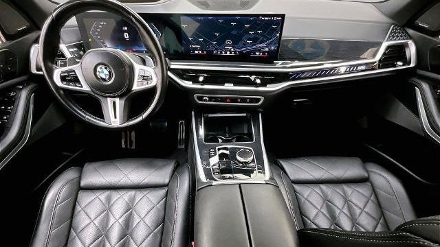2024 BMW X5 M60i
