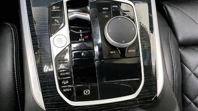 2024 BMW X5 M60i