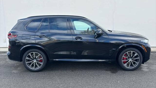 2026 BMW X5 M60i
