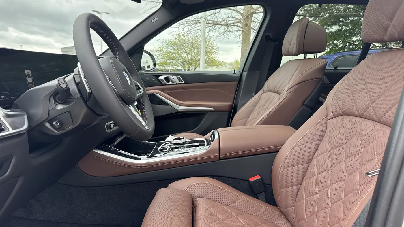 2026 BMW X5 M60i