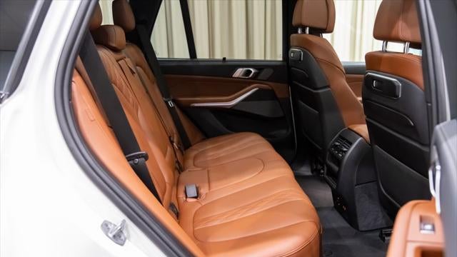 2024 BMW X5 M60i