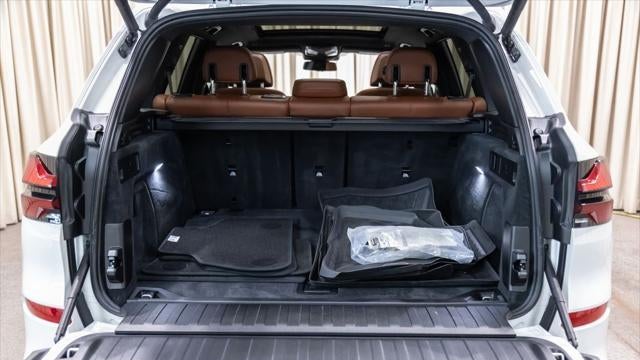 2024 BMW X5 M60i