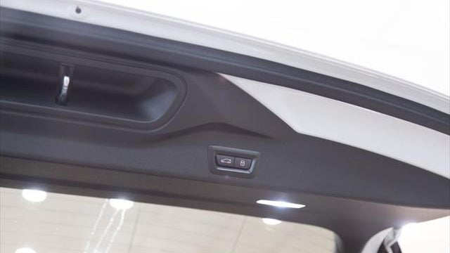 2024 BMW X5 M60i