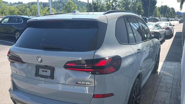 2024 BMW X5 M60i
