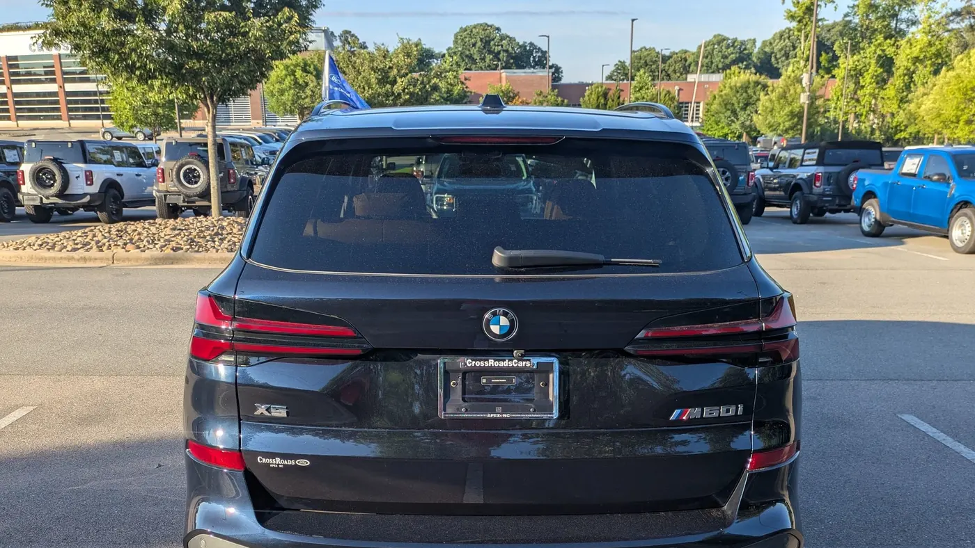 2026 BMW X5 M60i