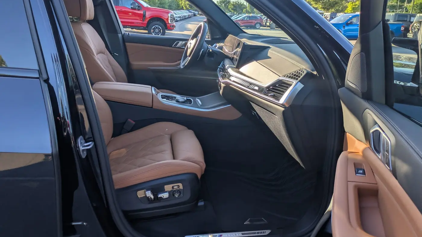 2026 BMW X5 M60i