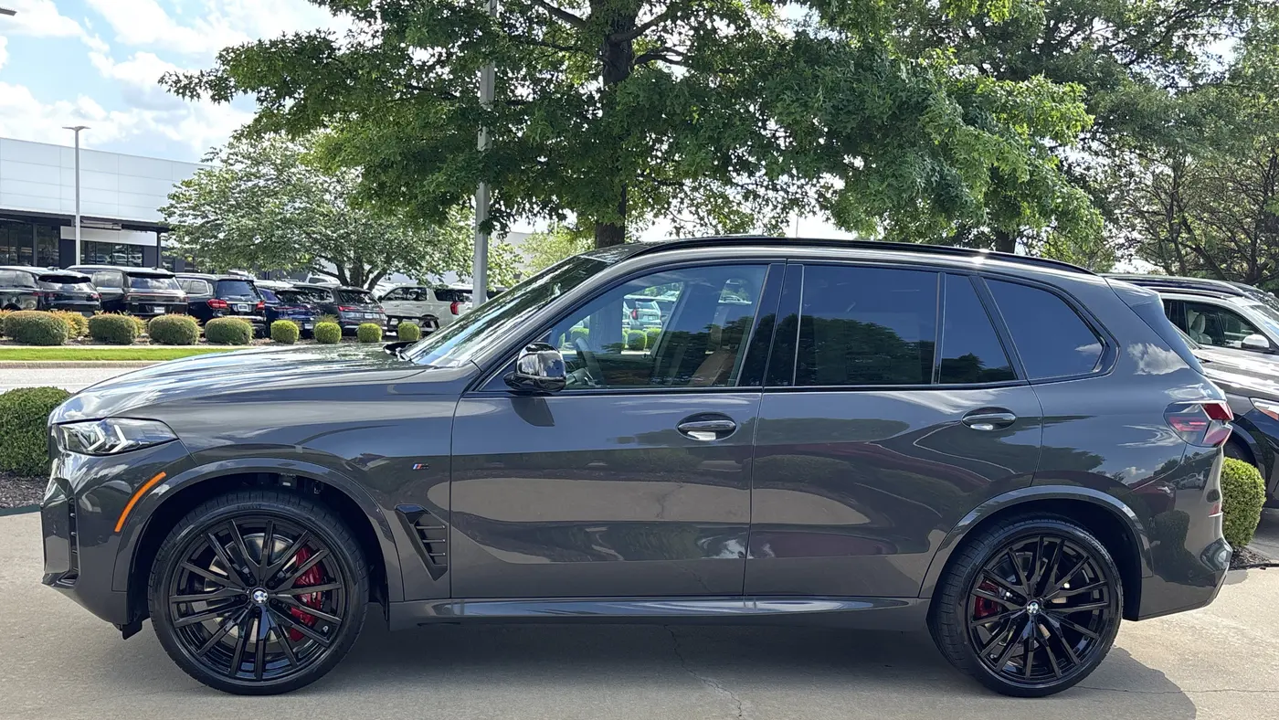 2026 BMW X5 M60i