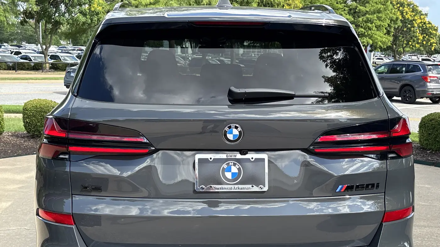 2026 BMW X5 M60i