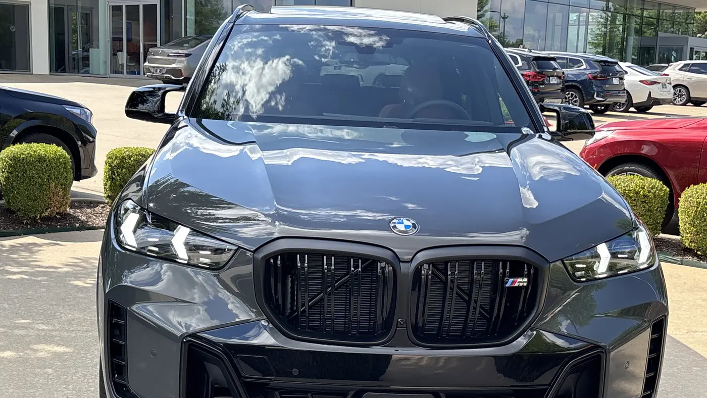2026 BMW X5 M60i