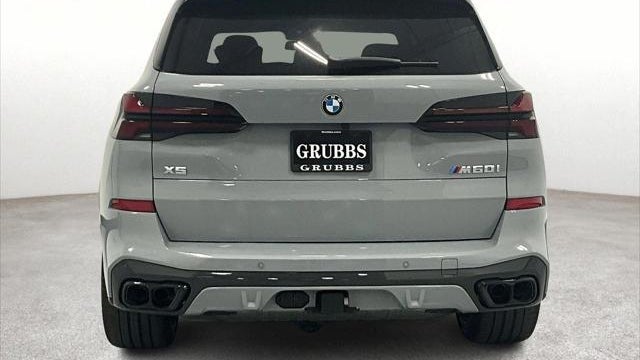 2025 BMW X5 M60i