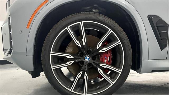 2025 BMW X5 M60i
