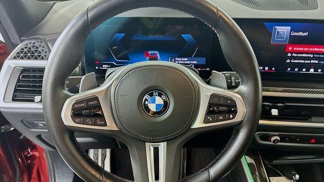 2024 BMW X5 M60i
