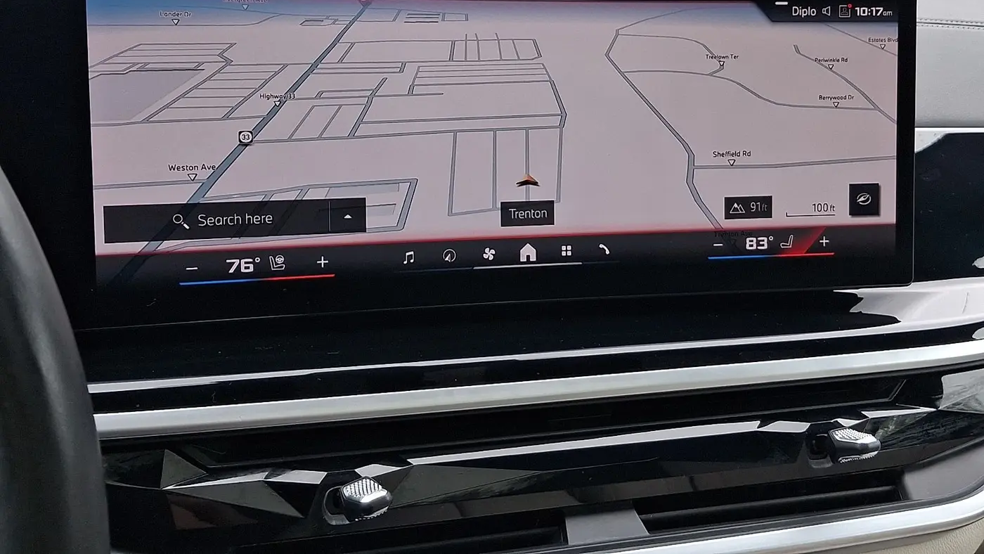 2024 BMW X5 M60i