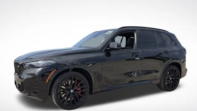 2025 BMW X5 M60i