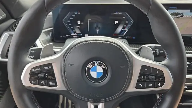2025 BMW X5 M60i