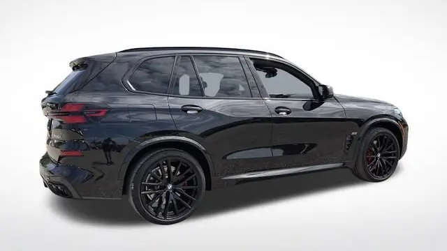 2025 BMW X5 M60i